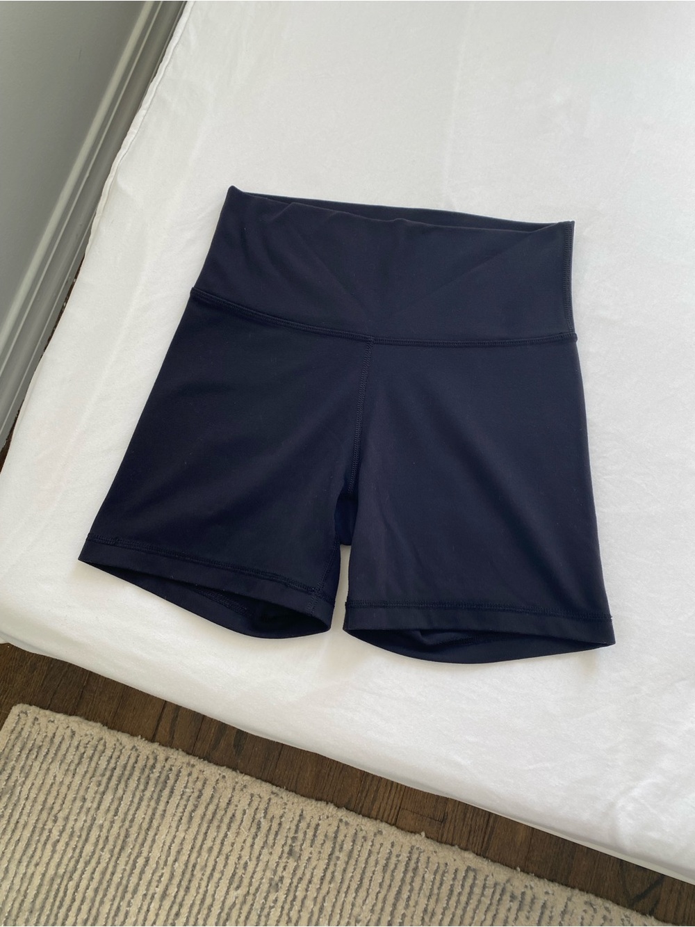 Aritzia Active TNA Shorts